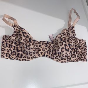 Victoria’s Secret unlined Demi bra in leopard print 32DD